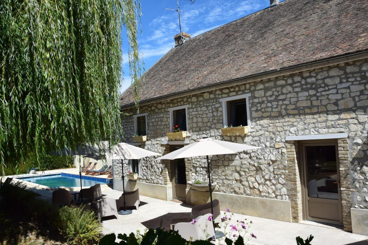 Au Fil De L'O Bed & Breakfast Bisseuil Exterior photo